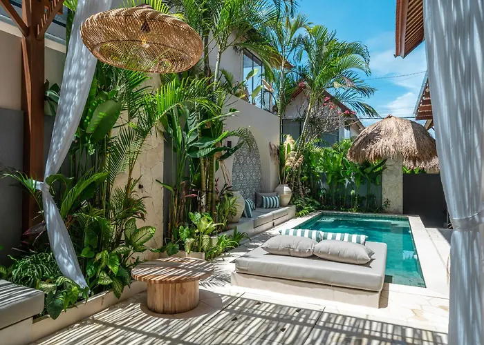 Villa Yuko, Tropical Bliss 2br Villa, Short Stroll To *