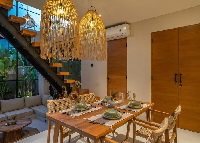 Yuko, Tropical Bliss 2br Villa, Short Stroll To * Canggu (Bali)