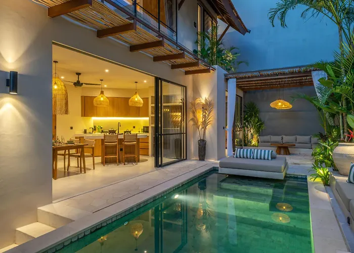 Yuko, Tropical Bliss 2br Villa, Short Stroll To Villa