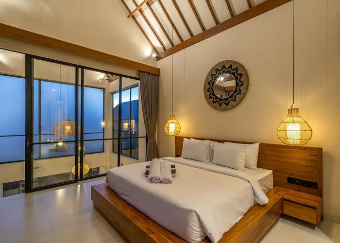 Villa Yuko, Tropical Bliss 2br Villa, Short Stroll To *