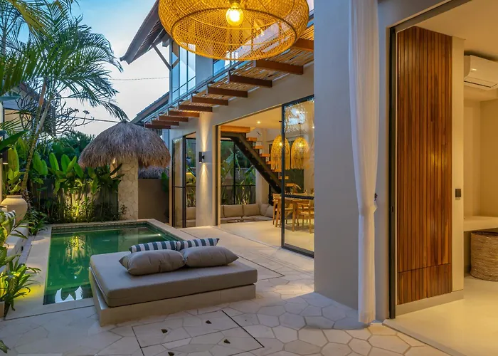 Yuko, Tropical Bliss 2br Villa, Short Stroll To