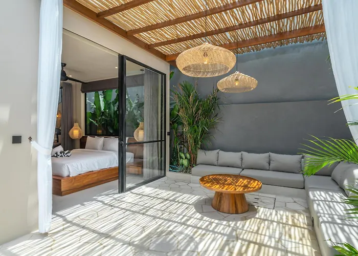 Yuko, Tropical Bliss 2br Villa, Short Stroll To Villa