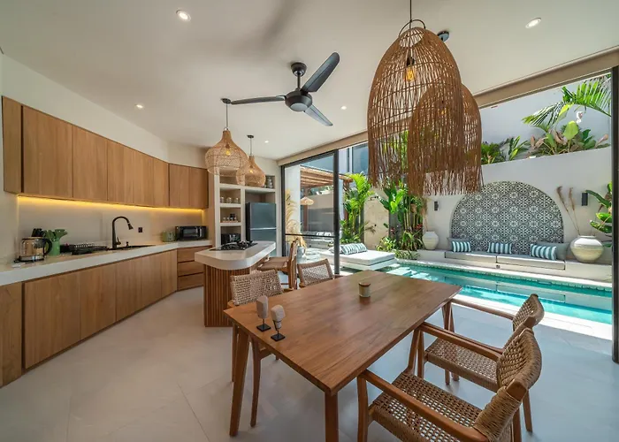 Yuko, Tropical Bliss 2br Villa, Short Stroll To Villa Canggu (Bali)