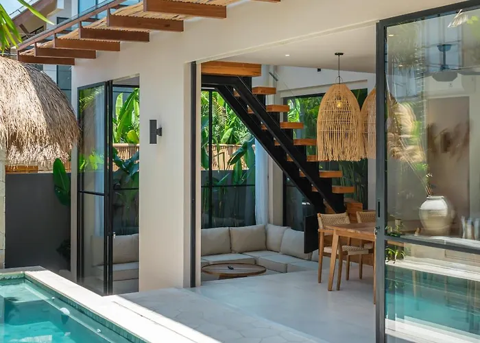 Yuko, Tropical Bliss 2br Villa, Short Stroll To *